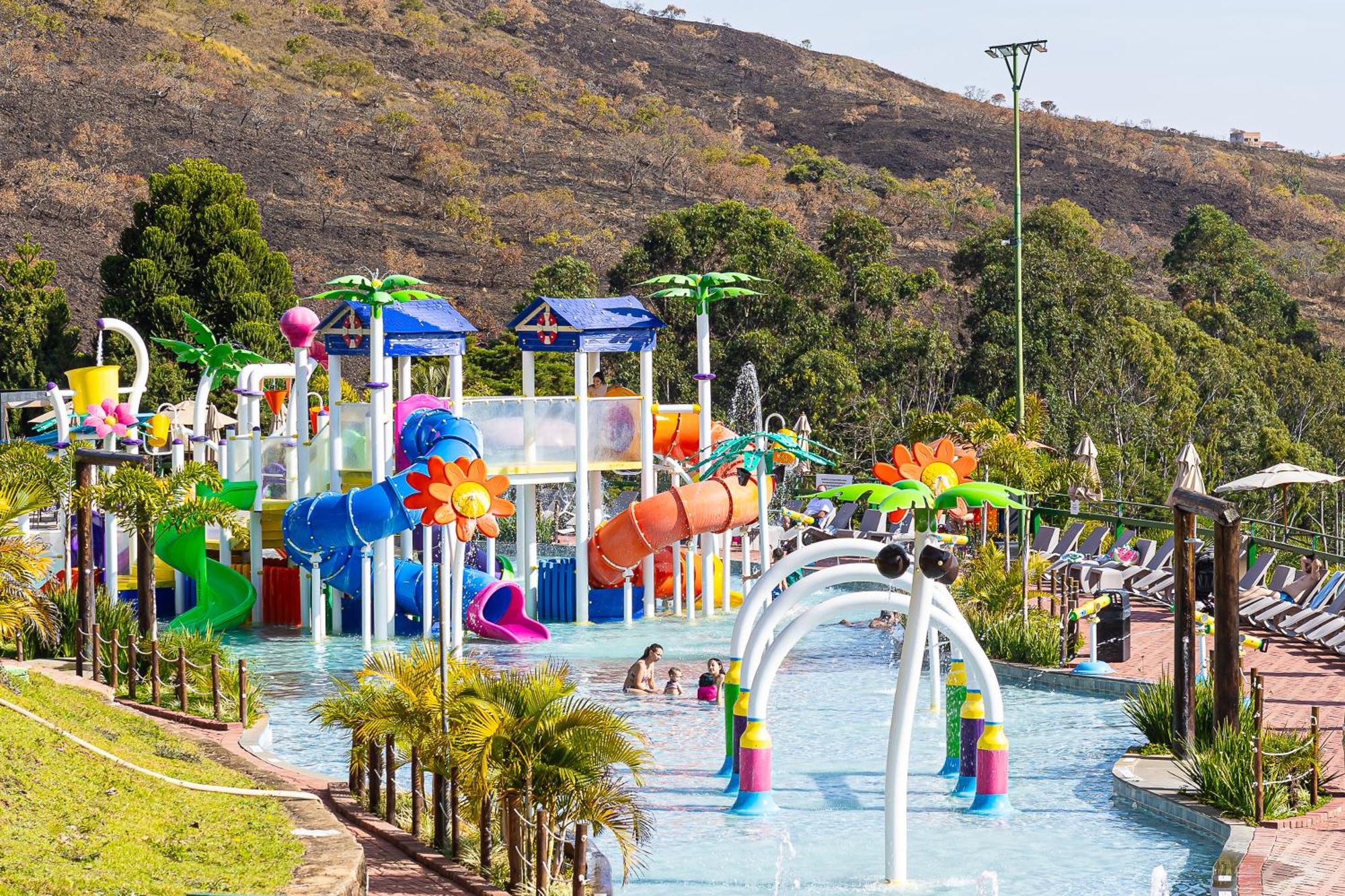 Hotel Golden Park All Inclusive Pocos De Caldas By Nacional Inn Exterior photo Splash Island